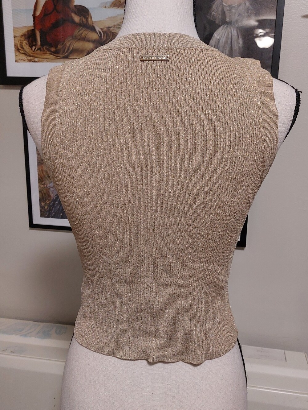 Gold Ribbed Crop Tank - Picture 3 of 5